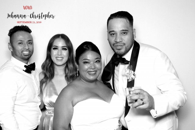 JOHANNA & CHRISTOPHER