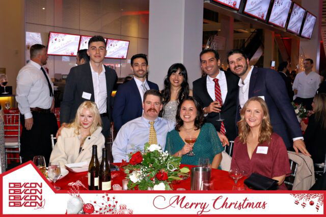 DEVCON ROAMING PHOTOGRAPHER