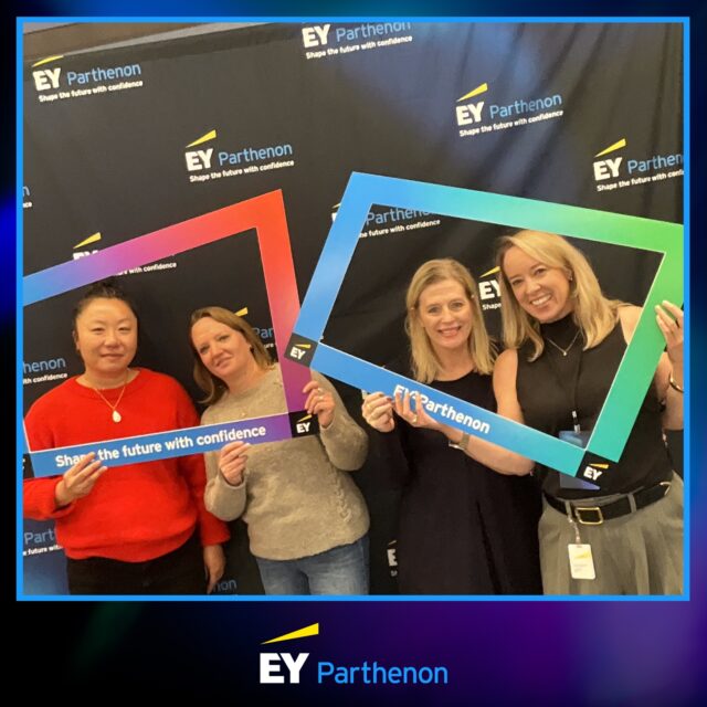 EY ROAMER – NY (AFTERNOON)