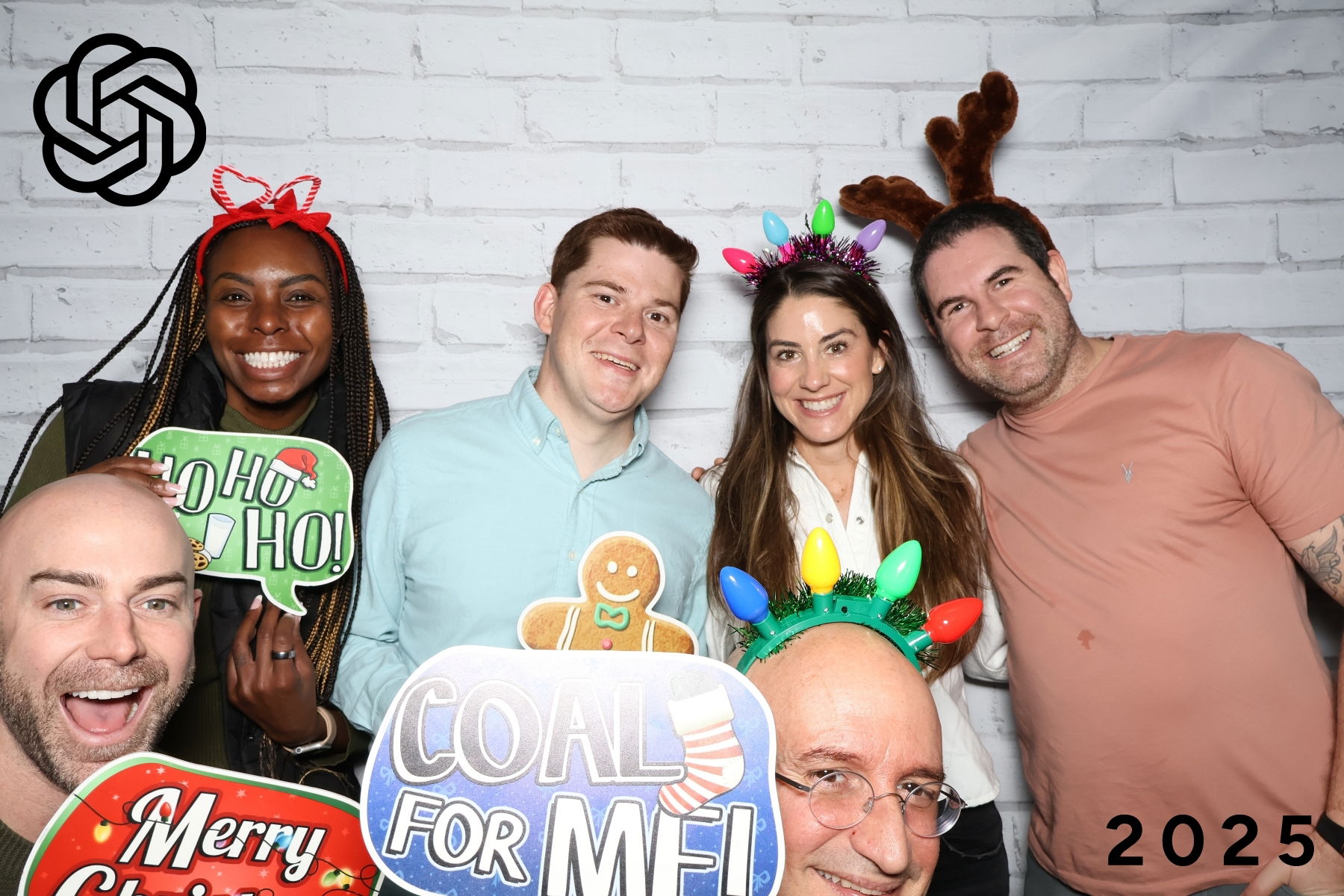 PEOPLE TEAM HOLIDAY PARTY