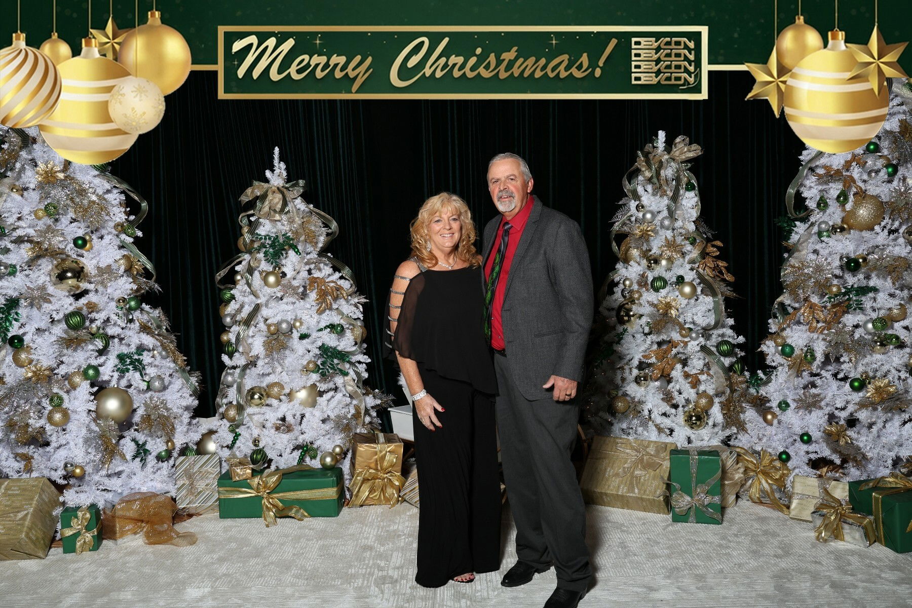 DEVCON CHRISTMAS CORNER