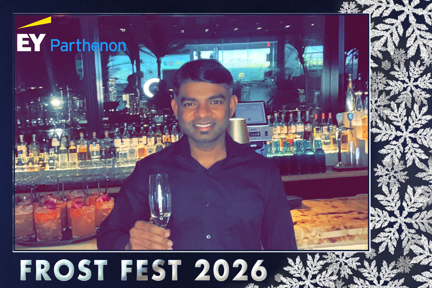 EY ROAMING PHOTOBOOTH