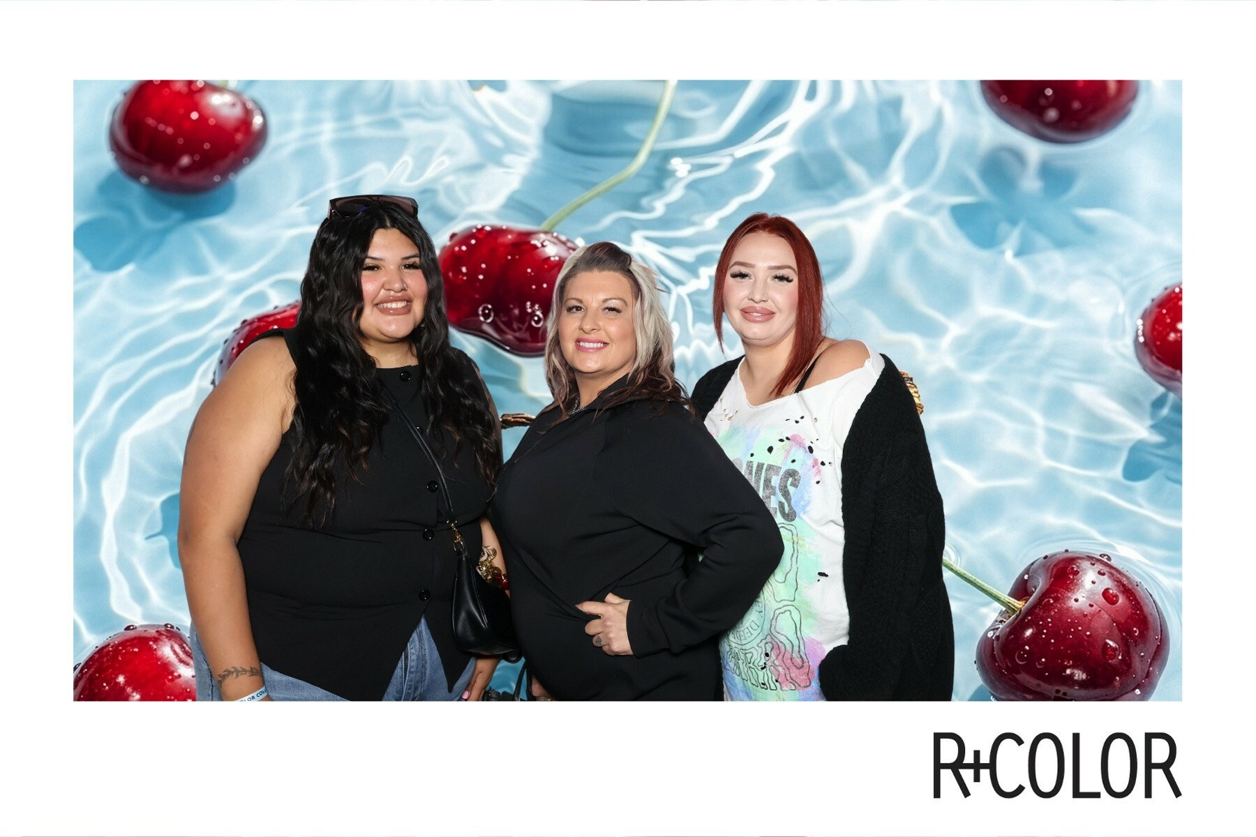 THE R+COLOR COLLECTIVE ON TOUR