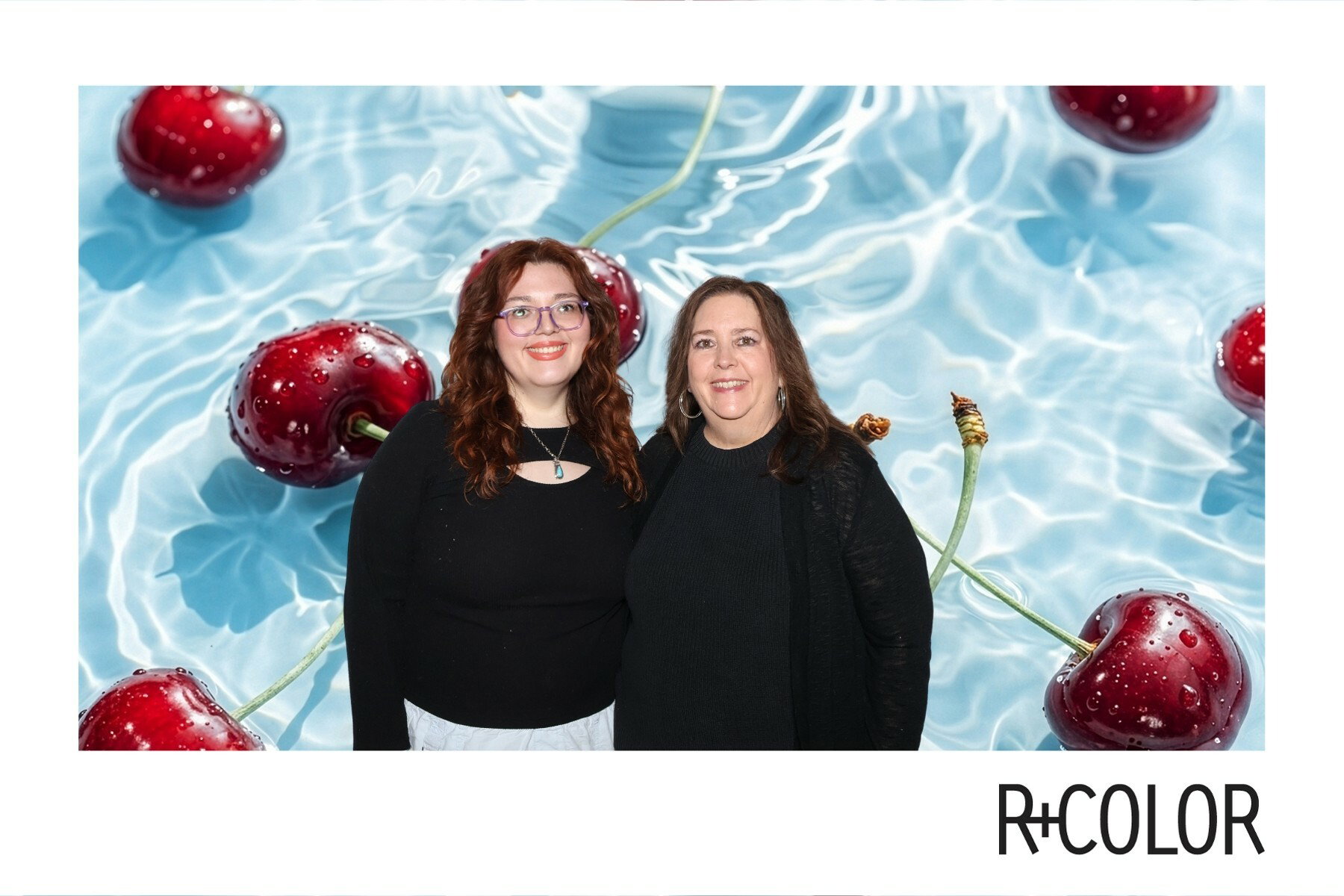 THE R+COLOR COLLECTIVE ON TOUR