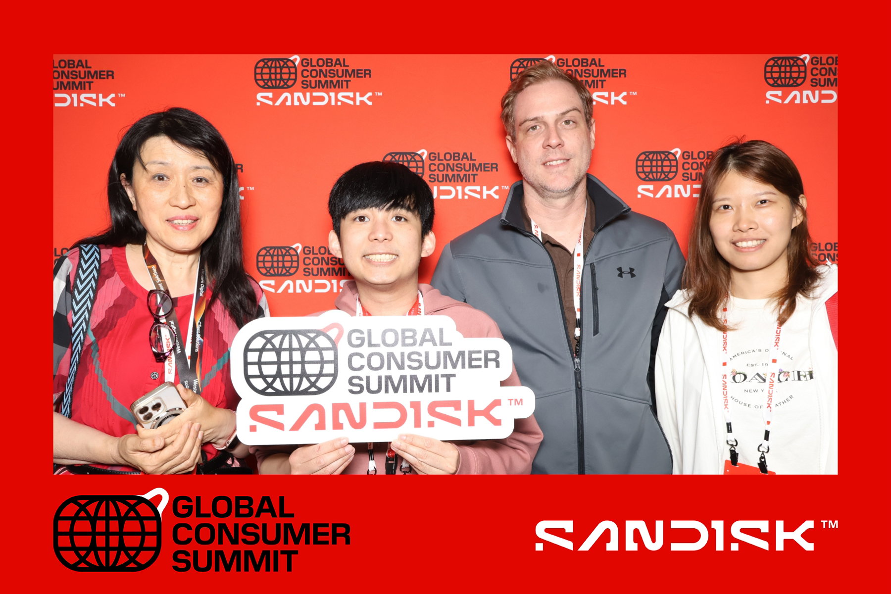 SANDISK BOOTH 2